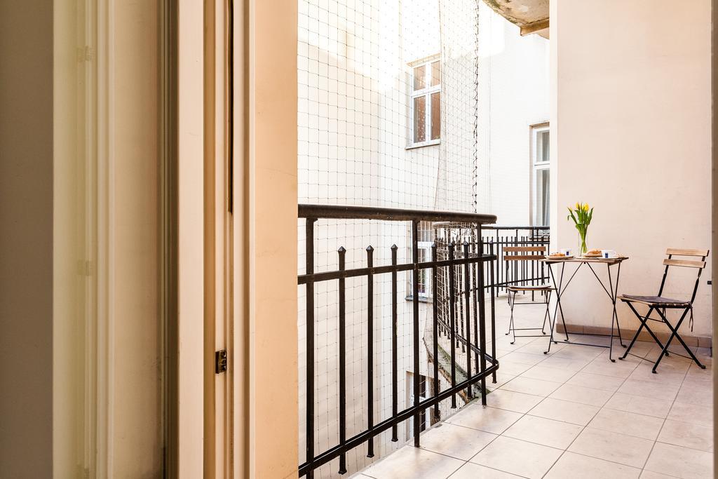 M Apartments Cracovie Extérieur photo