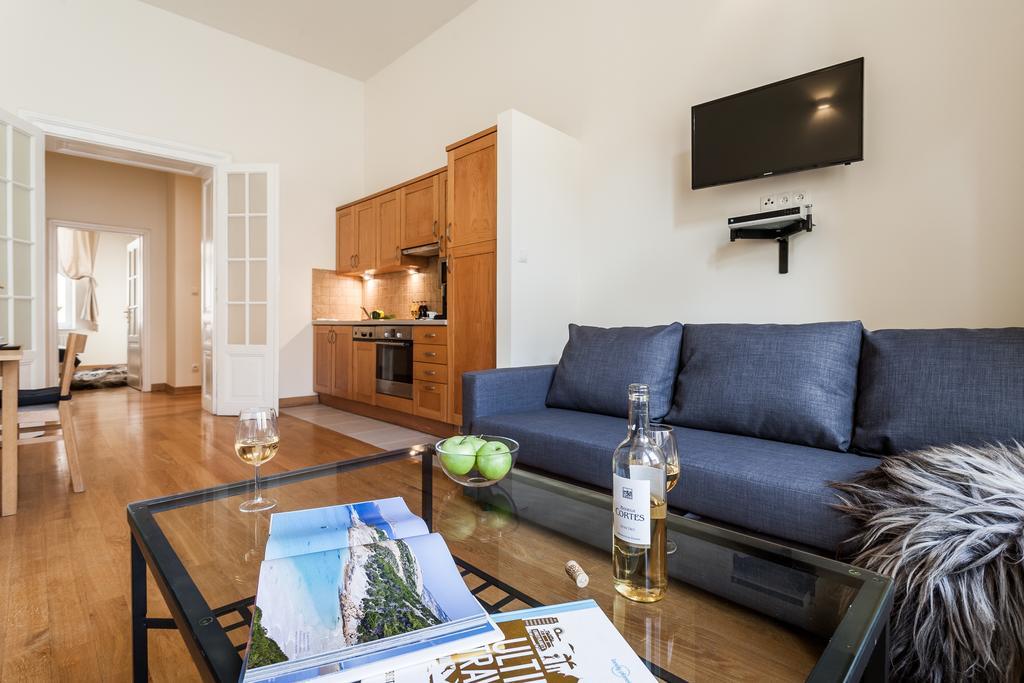 M Apartments Cracovie Extérieur photo