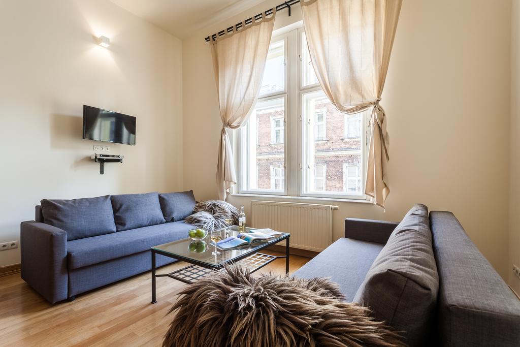 M Apartments Cracovie Extérieur photo